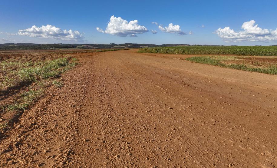 Estado libera R$ 49,9 milhões para pavimentar ruas urbanas e estradas rurais de Roncador
