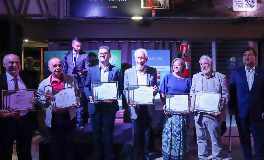 A lei 22.703/2025 foi sancionada em outubro do ano passado pelo Governo do Paraná. Ela inseriu no Calendário Oficial de Eventos do Estado do Paraná a data de 5 de fevereiro alusiva ao aniversário da inauguração da Estrada de Ferro Paranaguá – Curitiba.