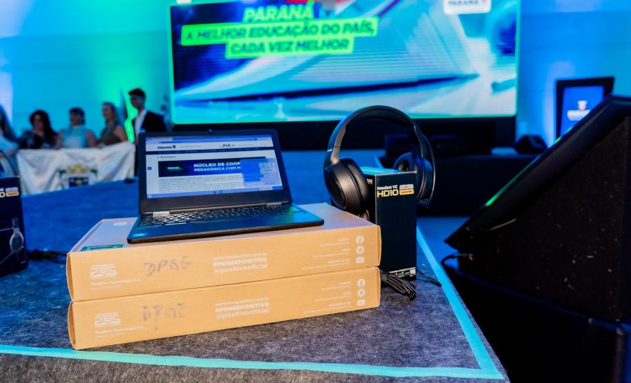 Estado anuncia R$ 63,5 milhões em kits tecnológicos para escolas municipais