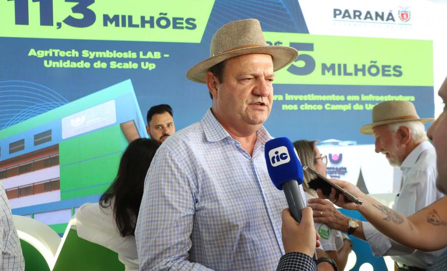 Estado anuncia R$ 16 milhões para novo prédio de pesquisa de alimentos e reformas na Unioeste