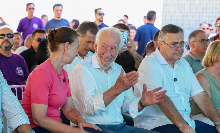 R$ 31,8 milhões: Estado inaugura novo AME em São José dos Pinhais