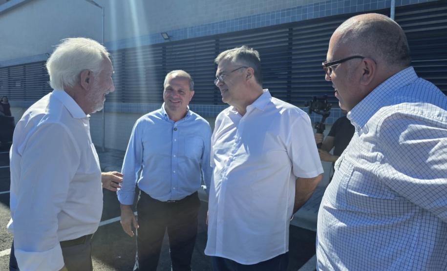 R$ 31,8 milhões: Estado inaugura novo AME em São José dos Pinhais