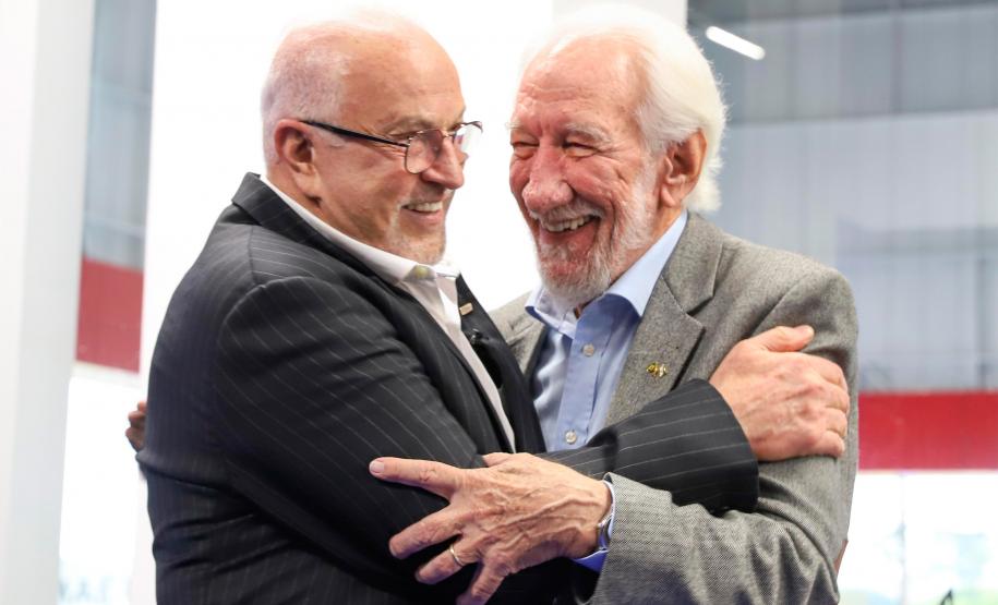 Piana participa da inauguração do novo Condor em Curitiba