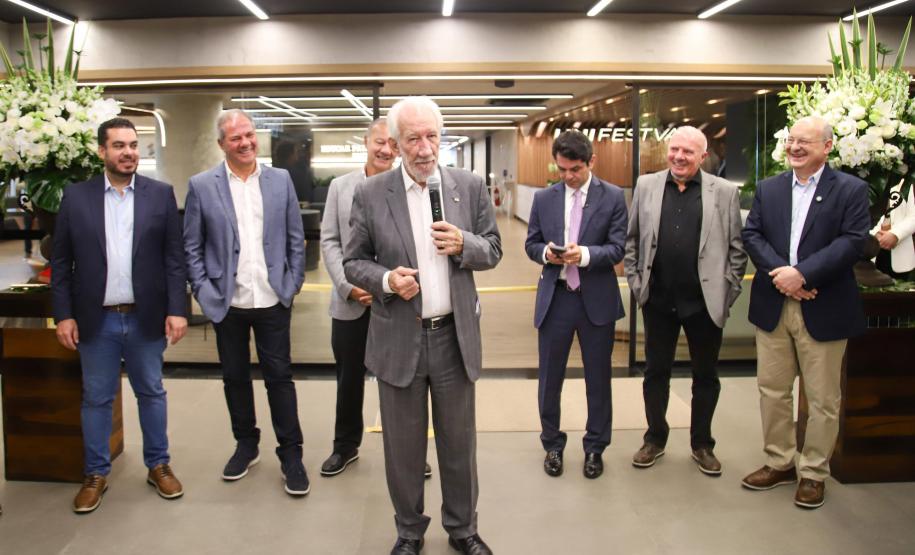 A UniFestval foi organizada em escolas temáticas, alinhadas aos pilares estratégicos do negócio, entre elas Escola do Encantamento, Escola do Varejo do Futuro, Escola do Crescimento, Escola da Qualidade e ESG, Escola do Cuidado, Escola do Acolhimento e Escola + Festval.