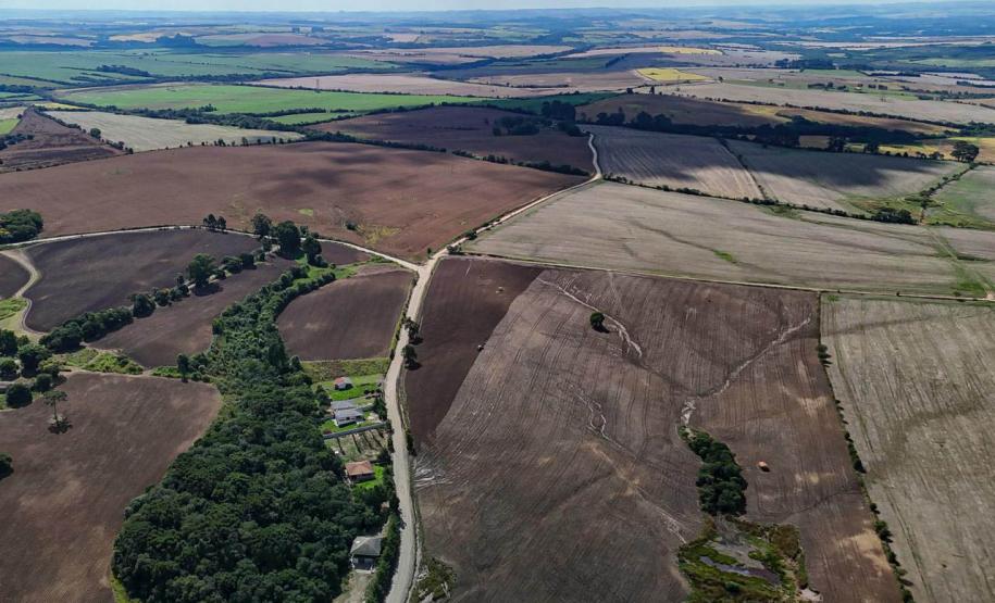 Com investimento de R$ 144 milhões, Rodovia da Maçã e Estrada do Lara serão pavimentadas na Lapa