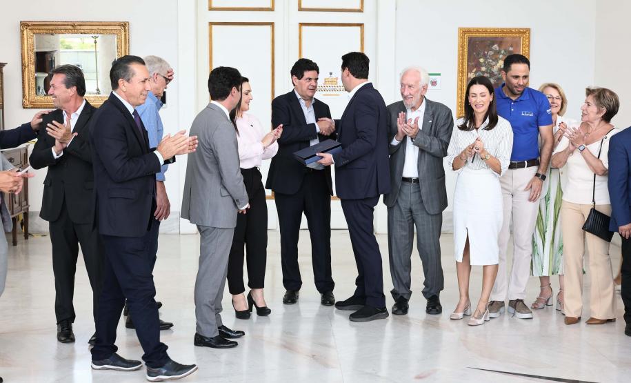 Estado e MBRF reafirmam R$ 375 milhões em investimentos para cadeia de alimentos