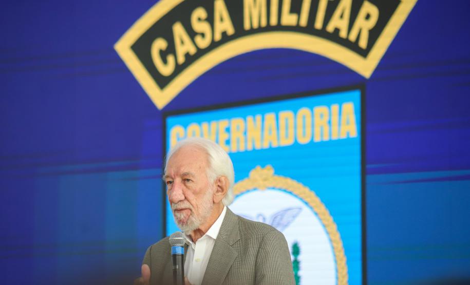 Casa Militar do Paraná celebra 98 anos com entrega de medalhas a civis e militares