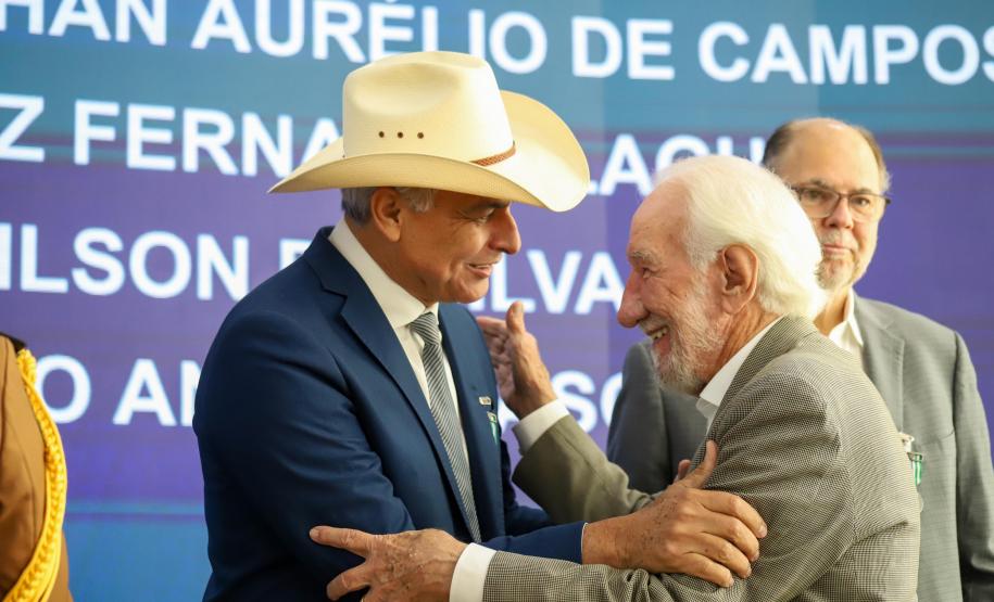 Casa Militar do Paraná celebra 98 anos com entrega de medalhas a civis e militares