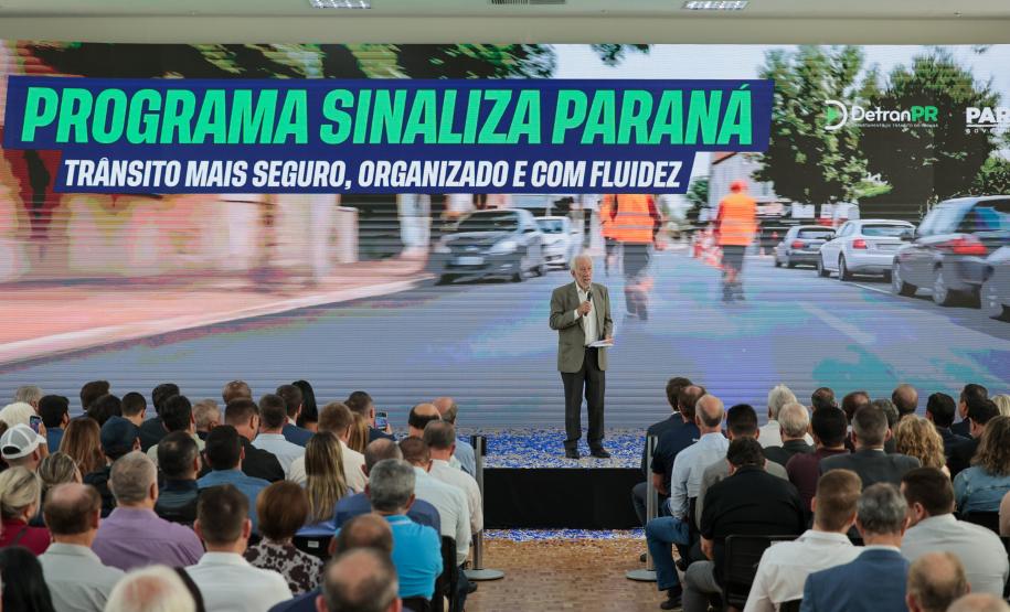 Estado autoriza R$ 183 milhões para reforçar sinalização urbana nos 399 municípios