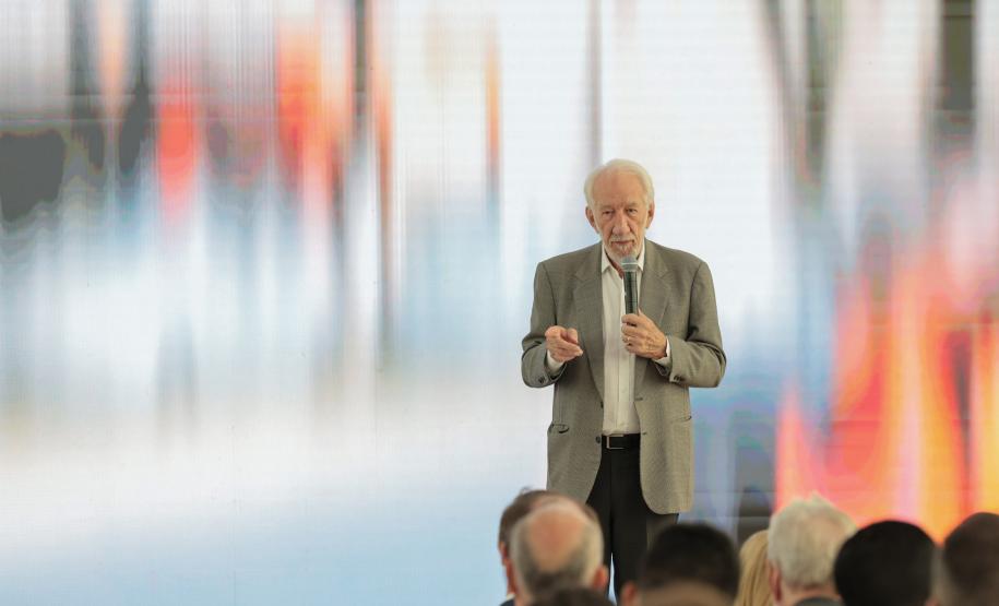 Estado autoriza R$ 183 milhões para reforçar sinalização urbana nos 399 municípios