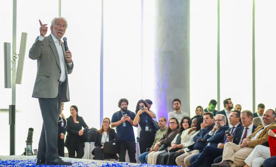 Estado autoriza R$ 183 milhões para reforçar sinalização urbana nos 399 municípios