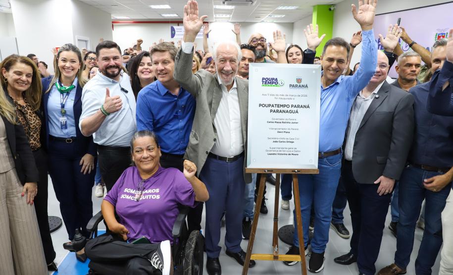 Piana inaugura unidade do Poupatempo em Paranaguá, a 1ª com sala sensorial