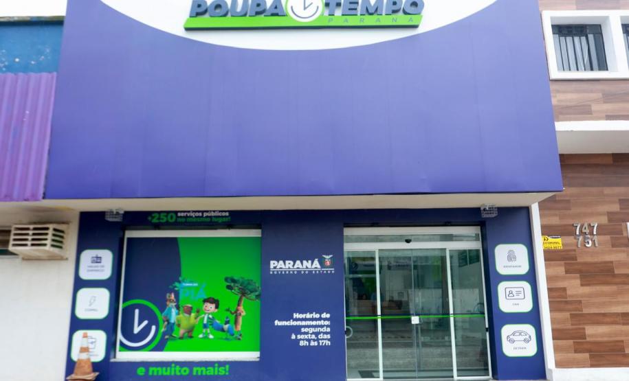 Piana inaugura unidade do Poupatempo em Paranaguá, a 1ª com sala sensorial