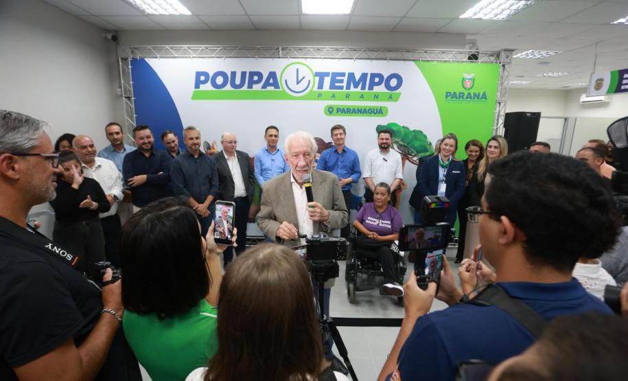 Piana inaugura unidade do Poupatempo em Paranaguá, a 1ª com sala sensorial