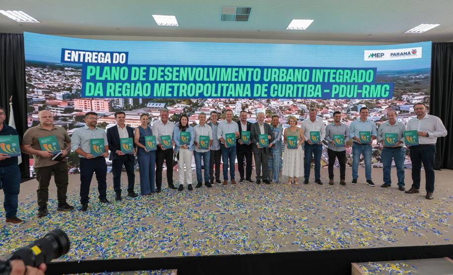 Governo do Paraná apresenta Plano de Desenvolvimento Urbano para municípios da RMC