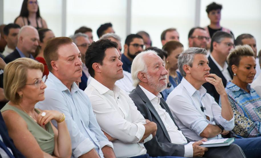 Governo do Paraná apresenta Plano de Desenvolvimento Urbano para municípios da RMC