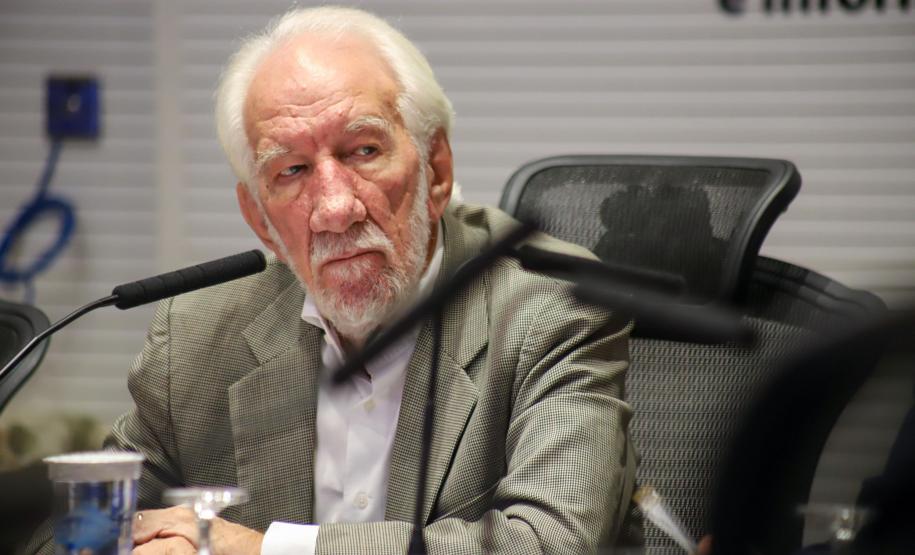 Governo discute construção dos Planos de Desenvolvimento Regional do Paraná