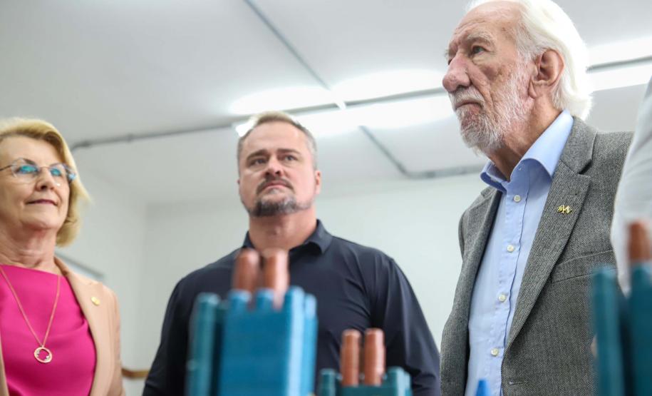 Estado investe R$ 12,8 milhões e inaugura nova escola em Fazenda Rio Grande