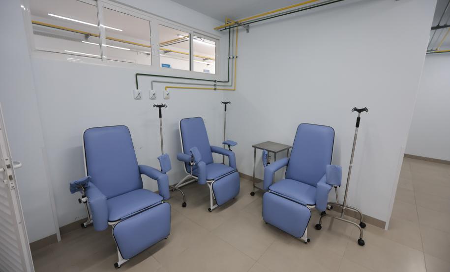 Estado inaugura novo pronto-socorro da Santa Casa de Arapongas