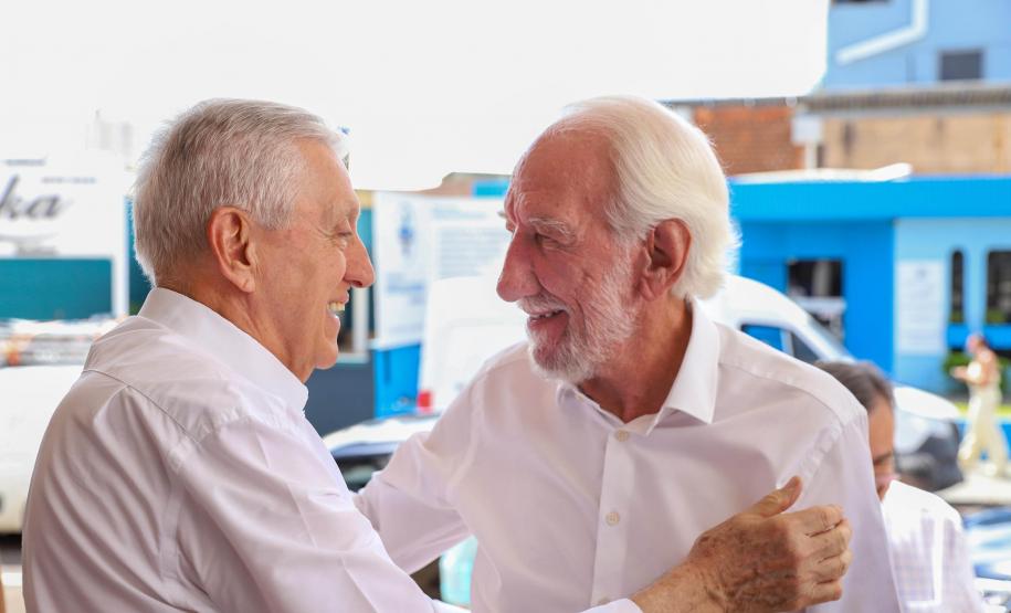 Estado inaugura novo pronto-socorro da Santa Casa de Arapongas