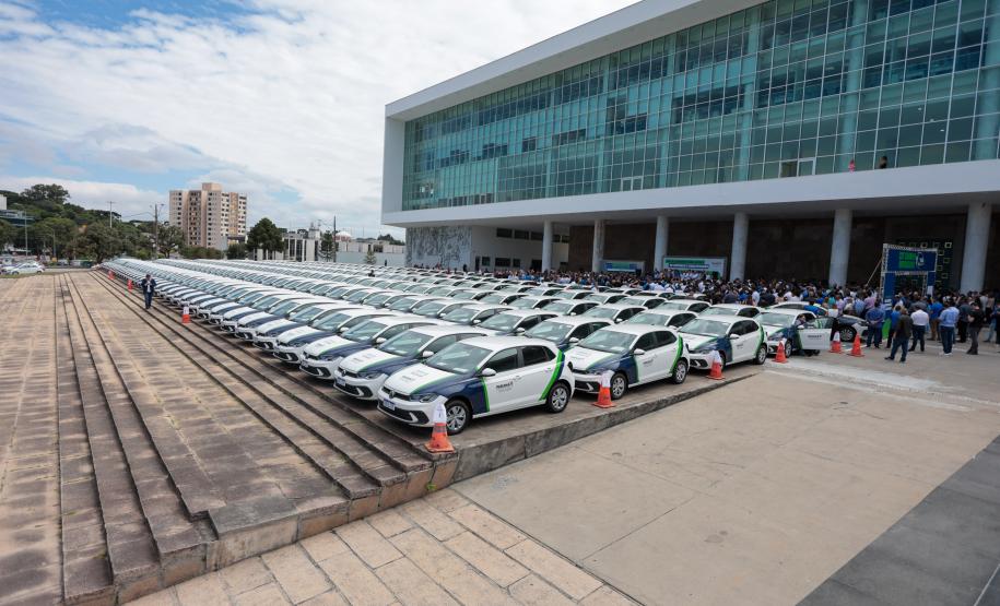 Estado renova frota das Agências do Trabalhador com 237 veículos novos