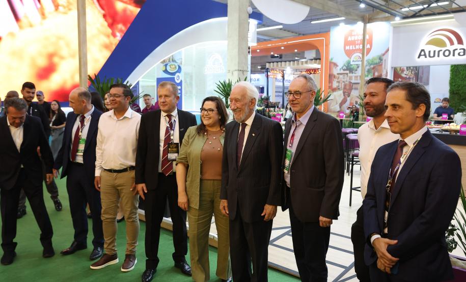 Piana destaca força da ExpoApras para expansão dos supermercados paranaenses