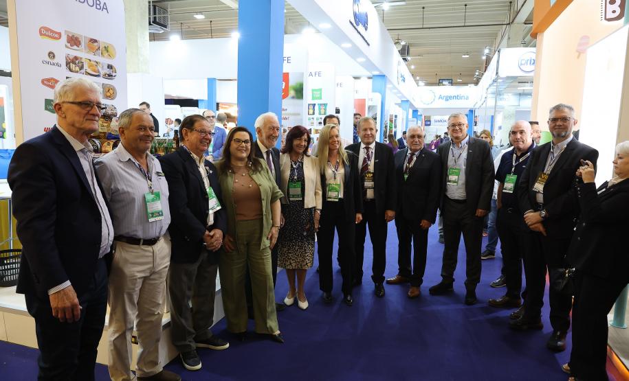 Piana destaca força da ExpoApras para expansão dos supermercados paranaenses