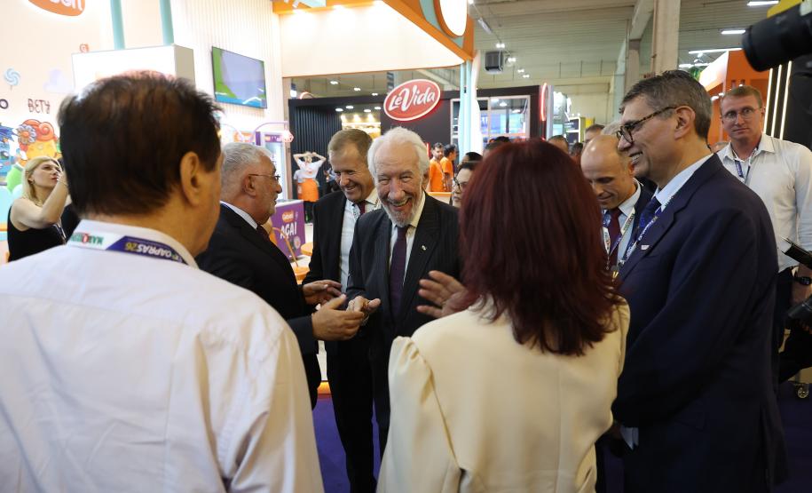 Piana destaca força da ExpoApras para expansão dos supermercados paranaenses