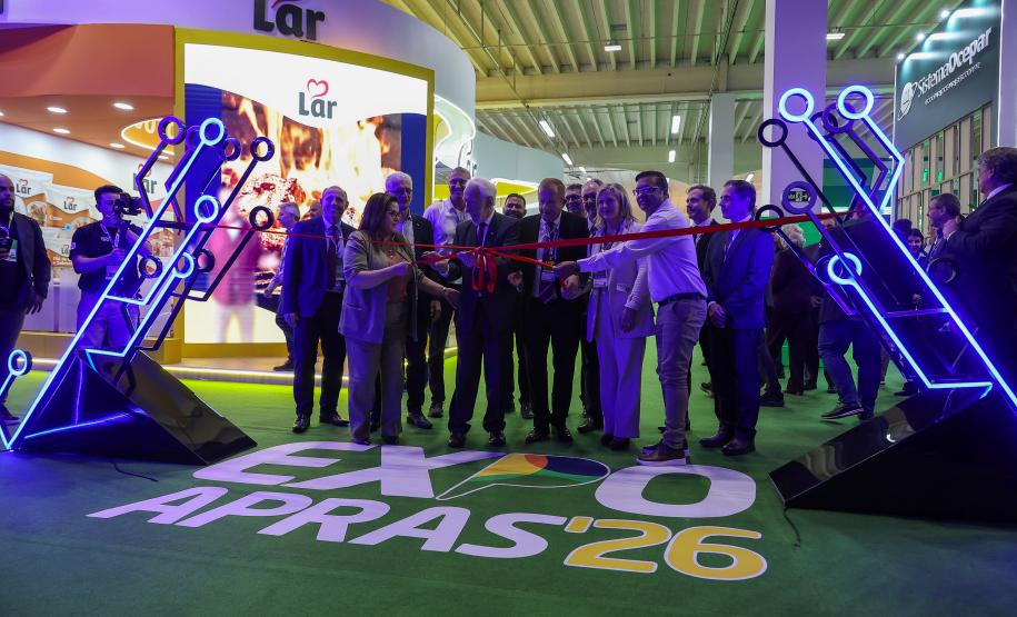 Piana destaca força da ExpoApras para expansão dos supermercados paranaenses