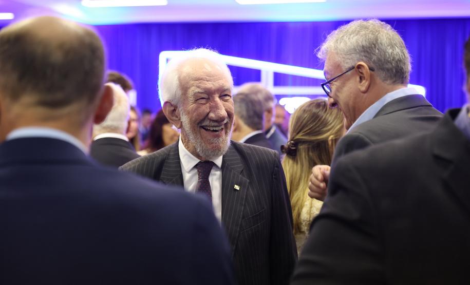 Piana destaca força da ExpoApras para expansão dos supermercados paranaenses