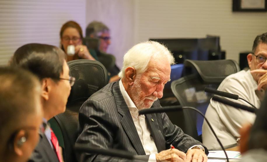 Darci Piana e comitiva chinesa discutem cooperações e novos investimentos