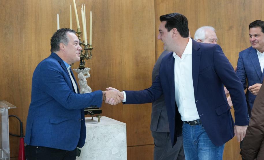 Ratinho Junior reforça apoio ao Corpus Christi de Curitiba, um dos maiores do mundo