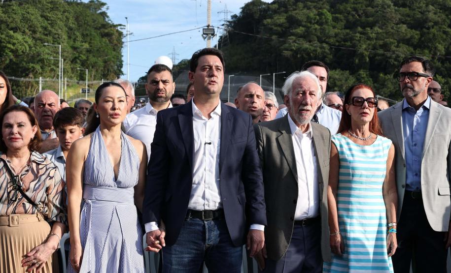 “Perseverança venceu o impossível”, diz Ratinho Junior na inauguração da Ponte de Guaratuba