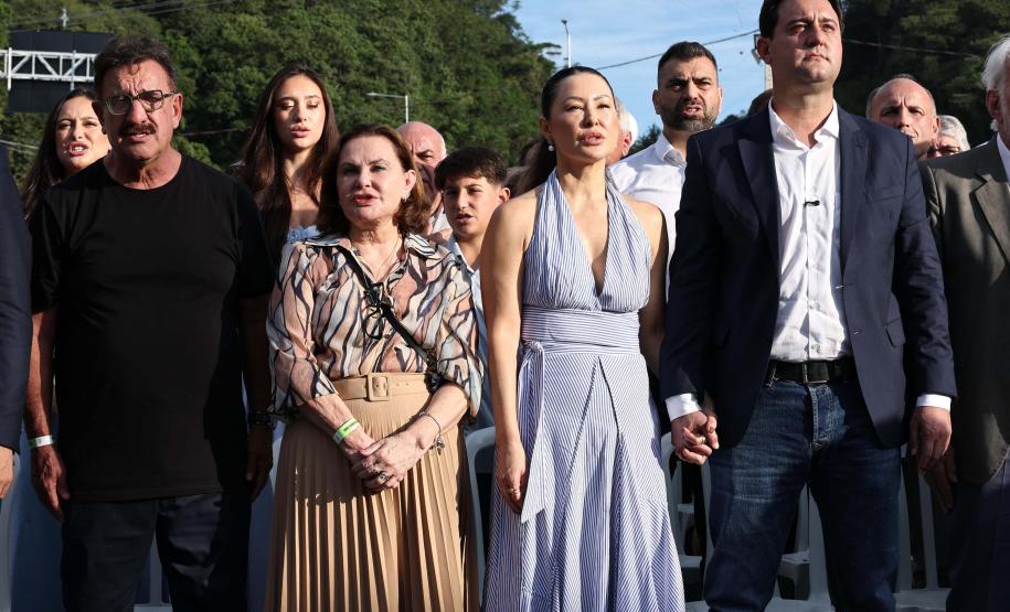 “Perseverança venceu o impossível”, diz Ratinho Junior na inauguração da Ponte de Guaratuba