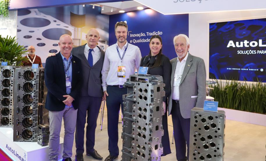Piana participa da abertura da maior feira de fornecedores automotivos do Paraná