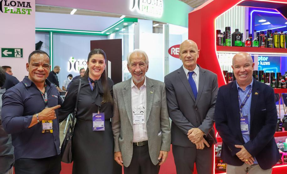 Piana participa da abertura da maior feira de fornecedores automotivos do Paraná