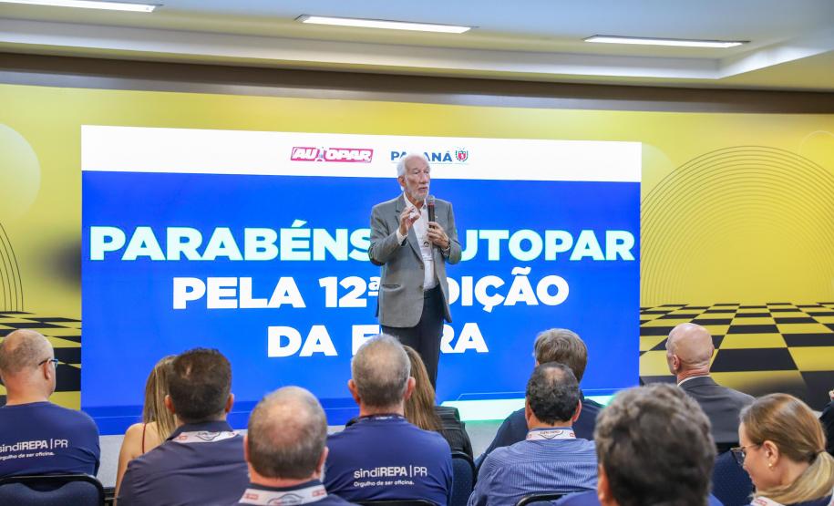 Piana participa da abertura da maior feira de fornecedores automotivos do Paraná