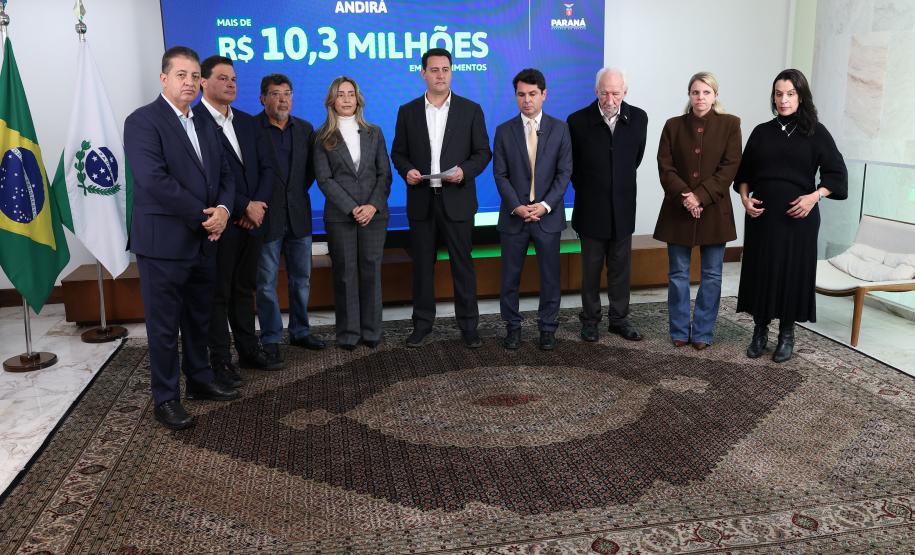Governador Ratinho Junior confirma mais R$ 385,3 milhões em obras para 11 municípios