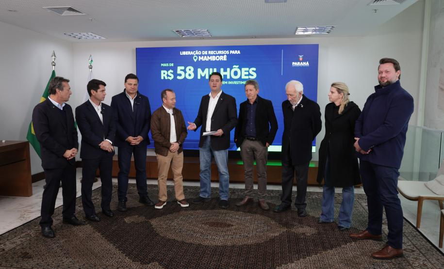 Governador confirma mais R$ 433,4 milhões para obras em 12 municípios