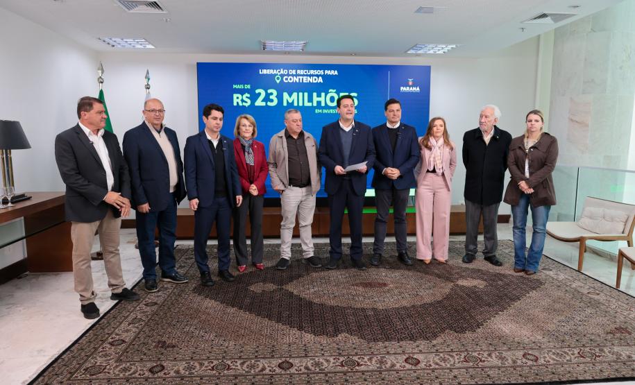 Ratinho Junior confirma R$ 565,6 milhões para 11 municípios do Estado