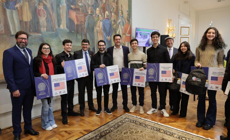 Alunos de universidades estaduais farão programa de formação em Nova York