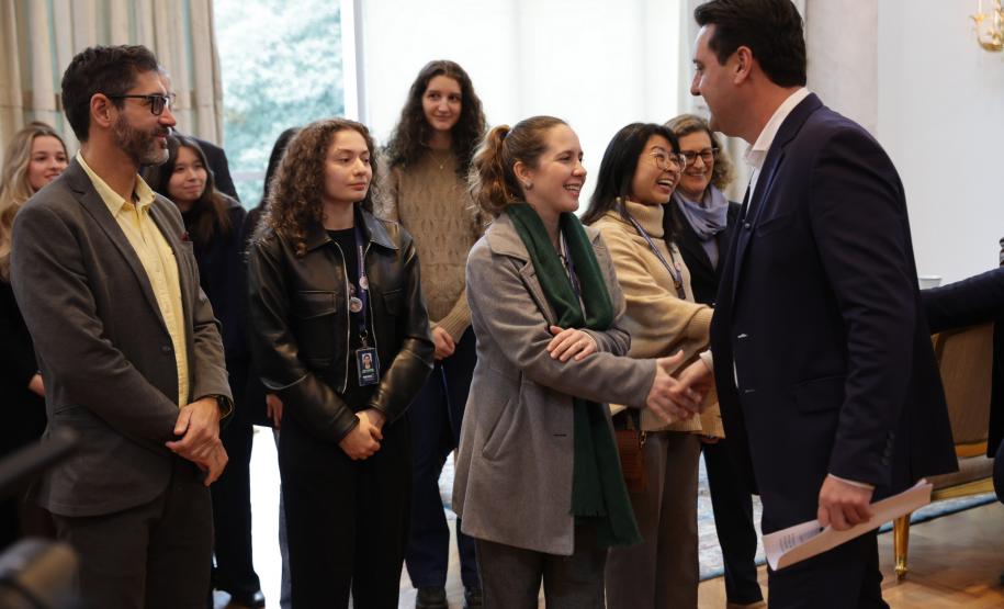 Alunos de universidades estaduais farão programa de formação em Nova York