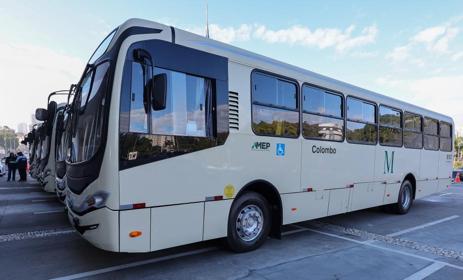 Frota da RMC ganha 46 novos ônibus com ar-condicionado e câmera de segurança