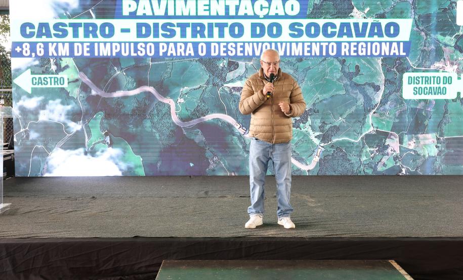Governador autoriza início das obras de pavimentação da Estrada do Socavão, em Castro