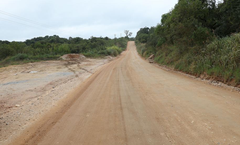 Governador autoriza início das obras de pavimentação da Estrada do Socavão, em Castro