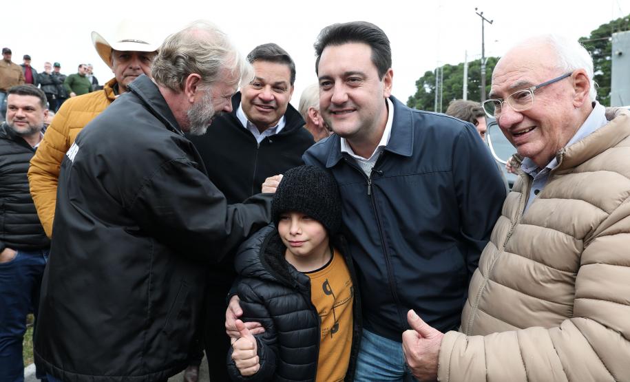 Governador autoriza início das obras de pavimentação da Estrada do Socavão, em Castro