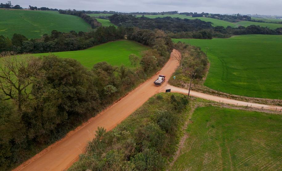 Governador autoriza início das obras de pavimentação da Estrada do Socavão, em Castro