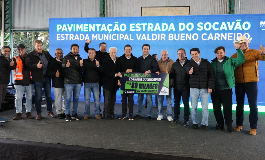 Governador autoriza início das obras de pavimentação da Estrada do Socavão, em Castro