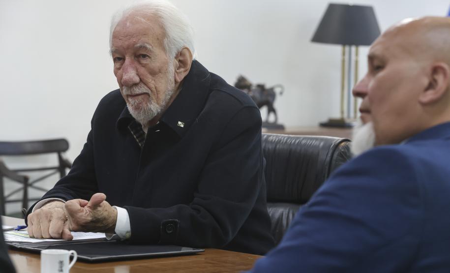 Paraná apresenta ambiente de negócios a empresas tchecas em encontro no Palácio Iguaçu