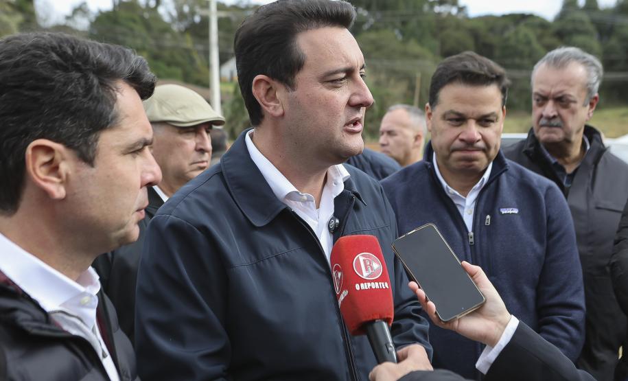 Ratinho Junior libera R$ 90,7 milhões para pavimentação de estrada turística e outras obras em Tijucas do Sul